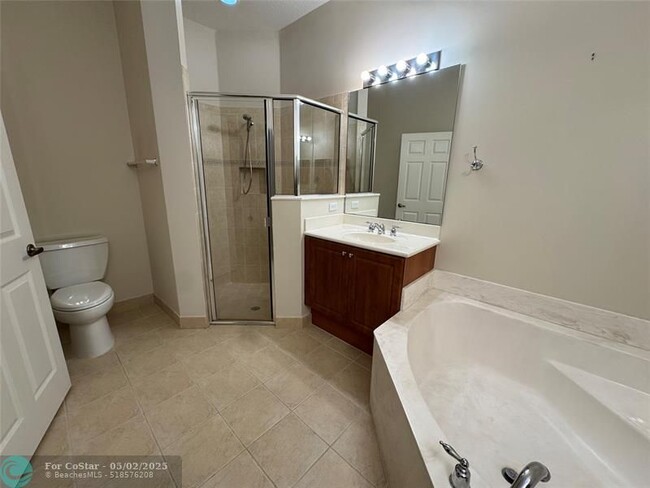 Building Photo - 2565 Stockbridge Square SW