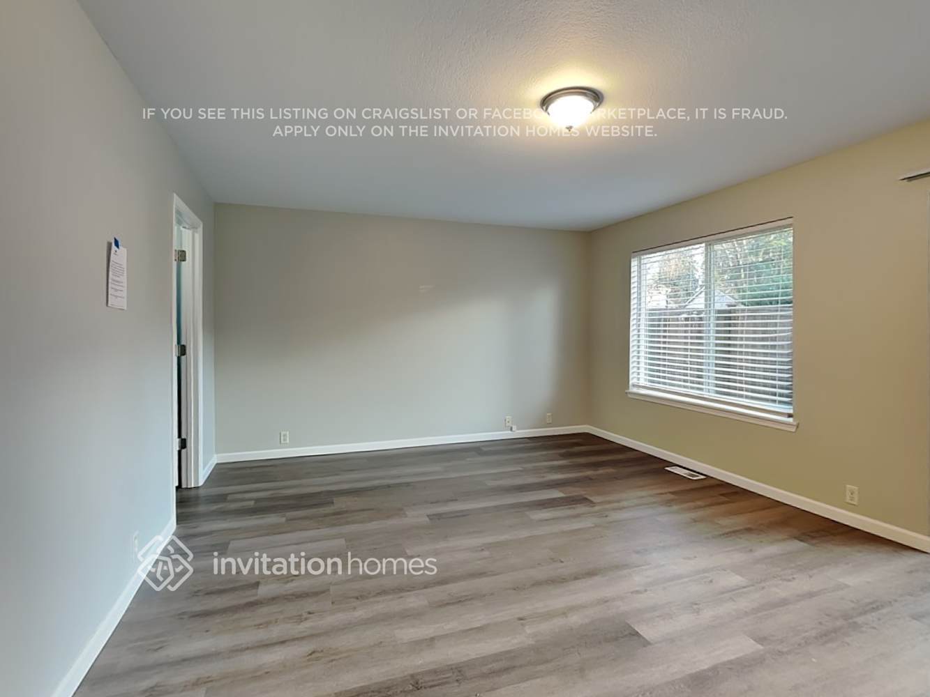 Building Photo - 5443 Komachin Loop SE