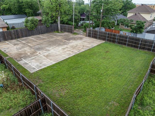 Building Photo - 2406 Ross Ave