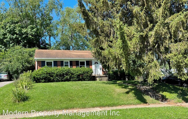Primary Photo - 3 br, 2 bath House - 398 Bradford Dr
