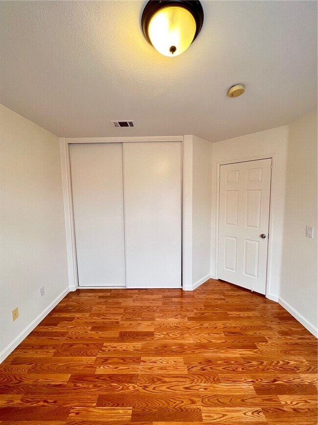 Building Photo - 30665 Spring Deep Terrace