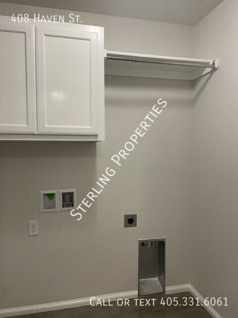 Building Photo - 408 Haven St