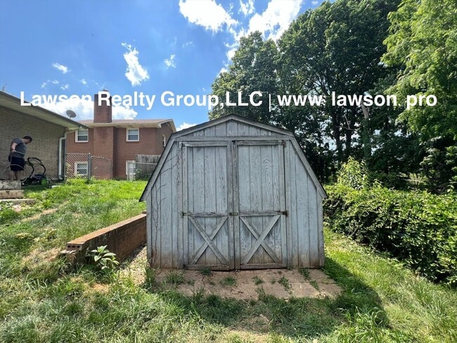 Building Photo - Updated Ranch in Glenvar with Garage and Bonus Room