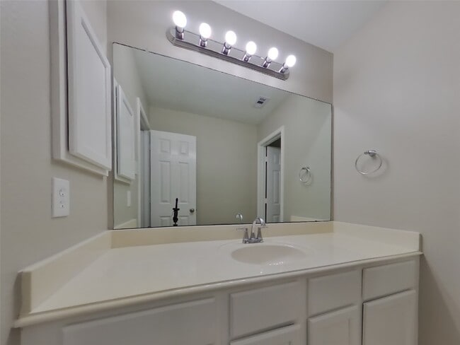 Building Photo - 3014 Rolling Fog Dr