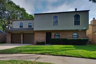 Building Photo - 16726 Britford