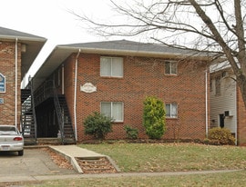 Building Photo - Cherry Arms