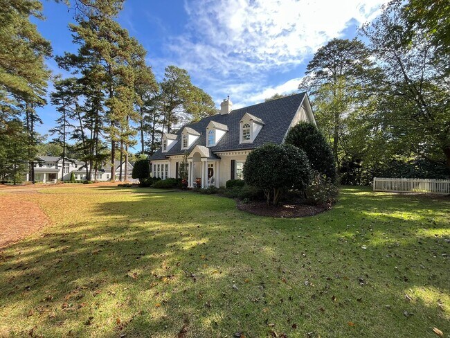 Primary Photo - Incredible 5BD, 4.5BA House in Downtown Ra...