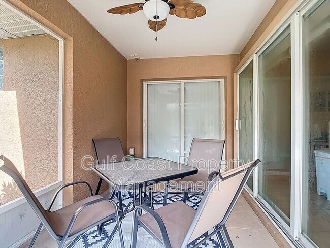 Building Photo - 227 Rotonda Blvd W