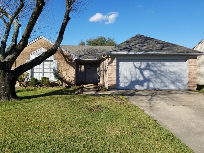 Primary Photo - 9809 Brookside Dr