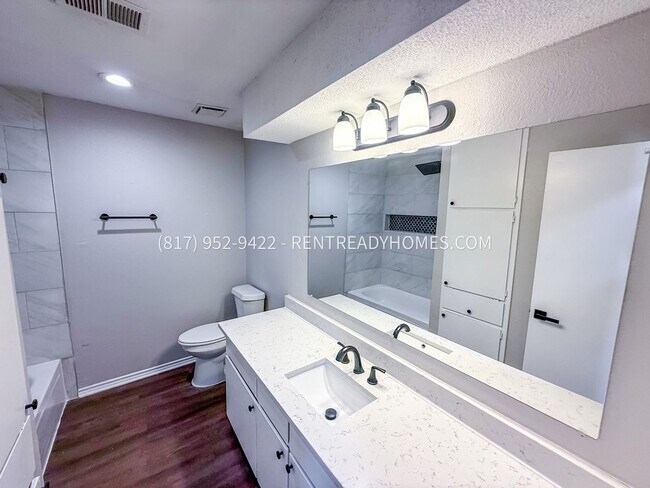 Building Photo - 3338 Heritage Ln