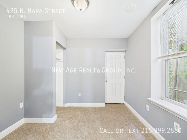 Building Photo - 425 N Napa St
