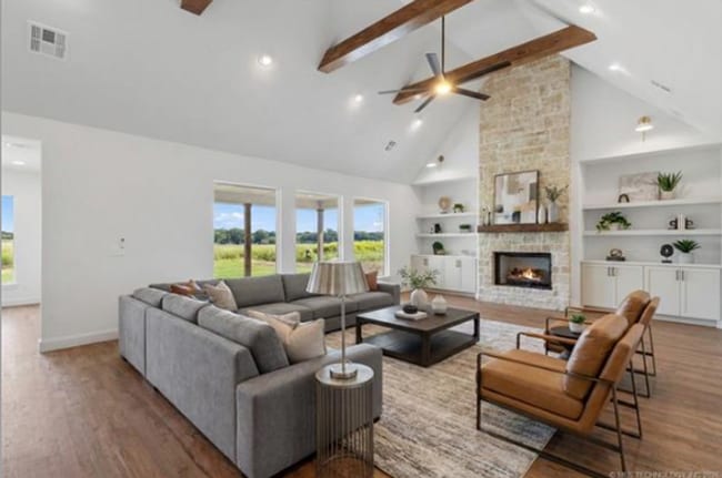 Building Photo - Beautiful Brand New 4 bedroom Home!