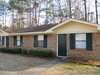 Building Photo - Duplex on Fisher Lane