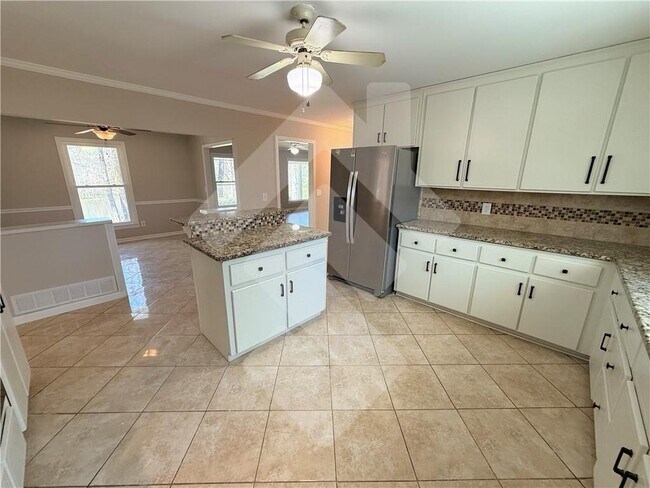 Building Photo - 3670 Gravitt Rd