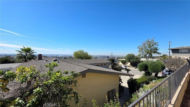 Building Photo - 824 N 16th St