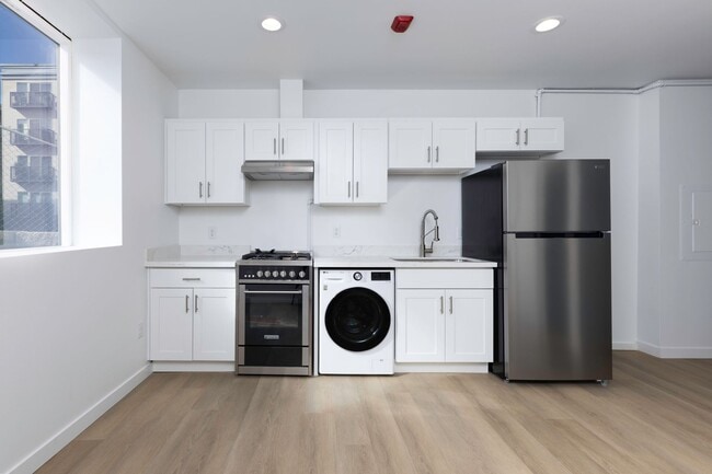 Interior Photo - Buena Vista