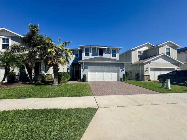 Building Photo - 3615 Voyager Ln