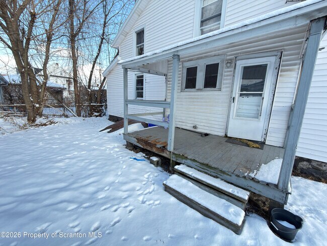 Building Photo - 221 Pittston Ave