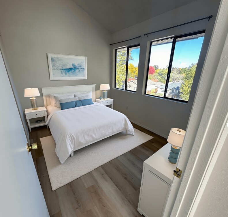 Building Photo - 1845 Kendall St