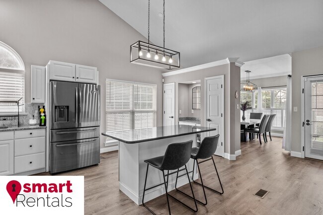 Building Photo - 944 Wellesley Pl Dr