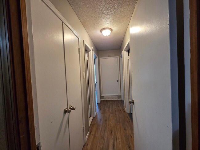 Building Photo - 4417 Don St