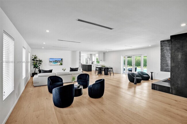 Building Photo - 7941 SW 143rd St