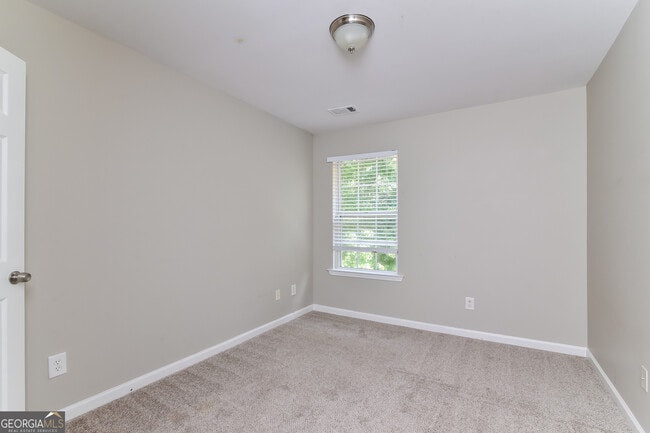 Building Photo - 4746 Autumn Rose Trail