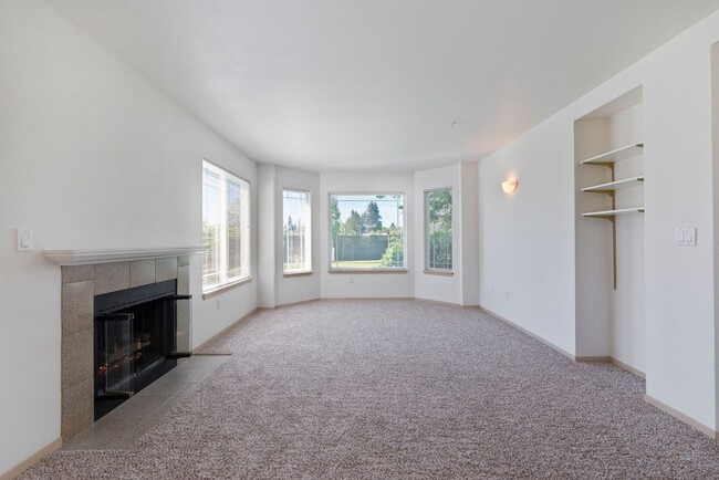 Interior Photo - Maple Ridge Apartments