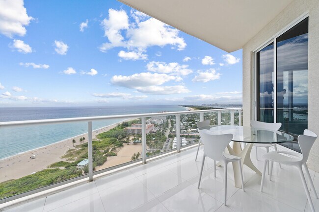 Building Photo - 2700 N Ocean Dr