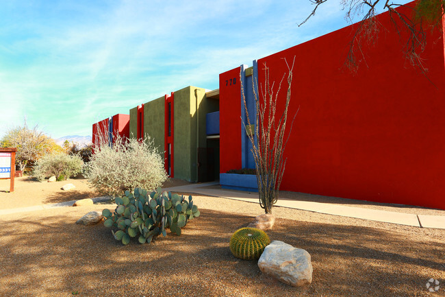 Front of building - Miramonte Apartments