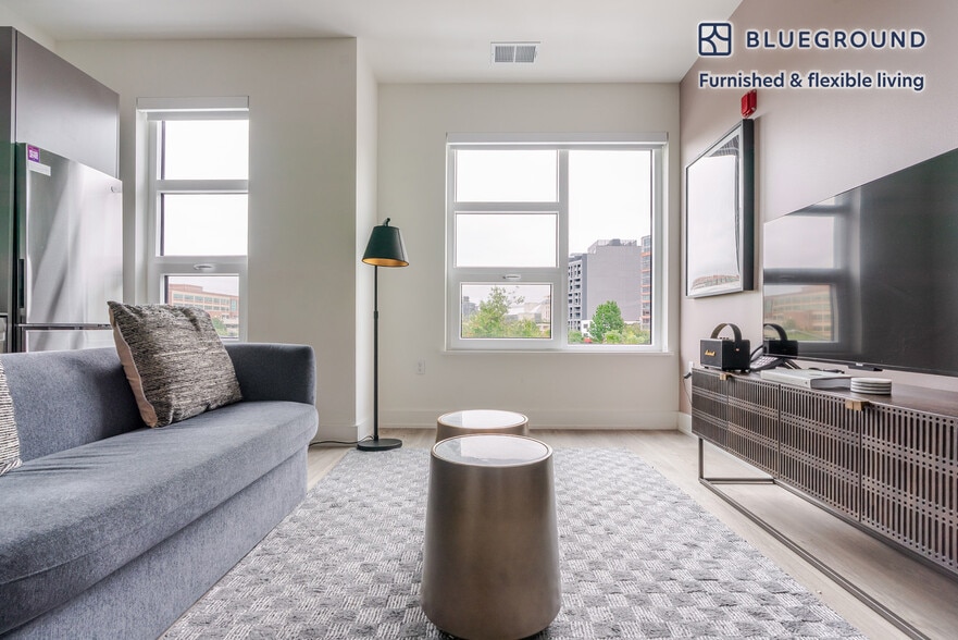 Building Photo - 1324 North Capitol St NE