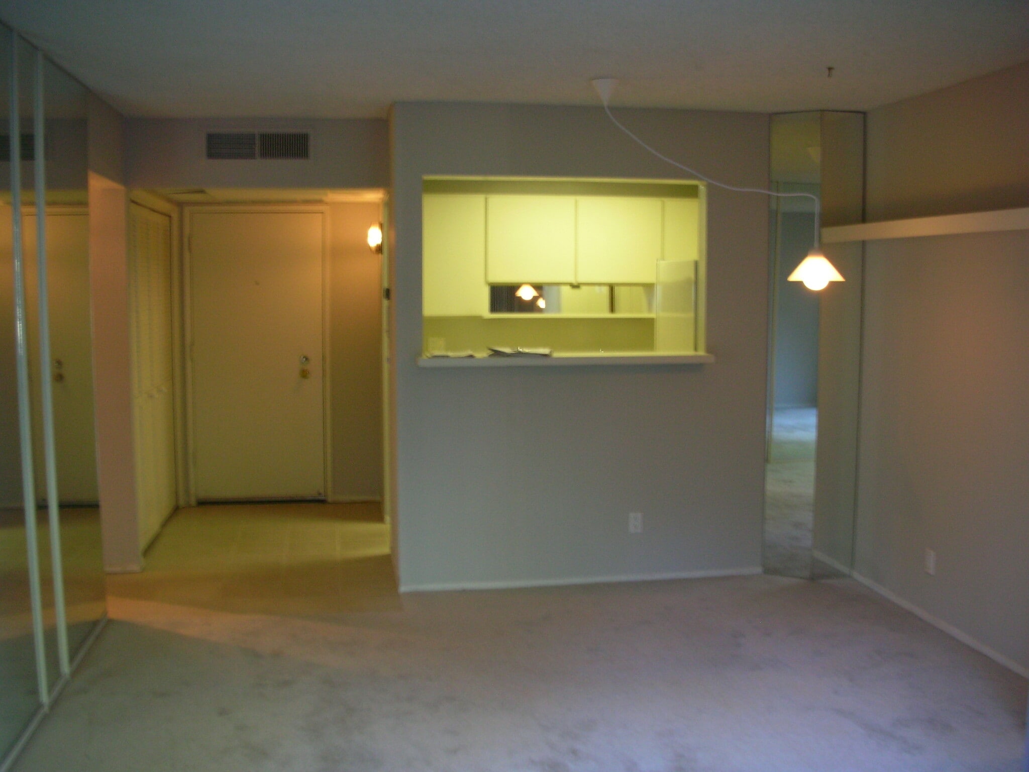 Building Photo - 340 N Civic