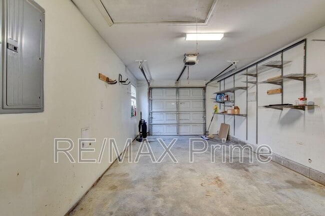 Building Photo - 4923 Krick St