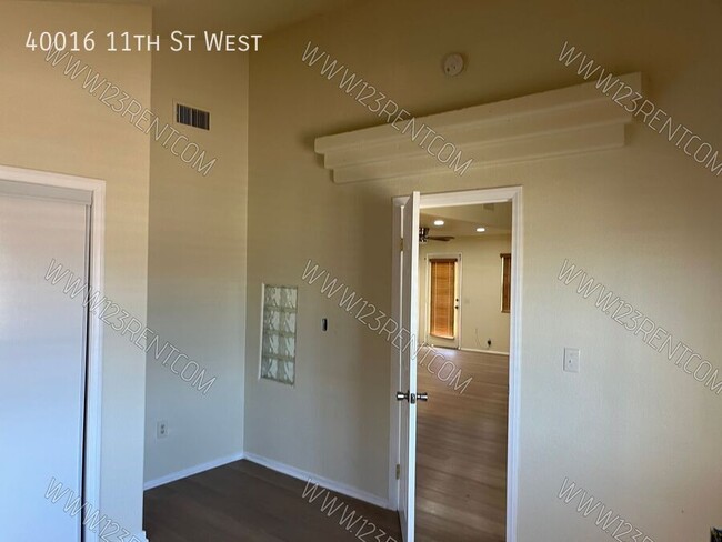 Building Photo - 40016 11th St W