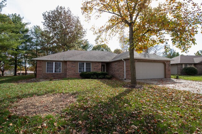 Building Photo - Great Single Family Home in the Highlands!