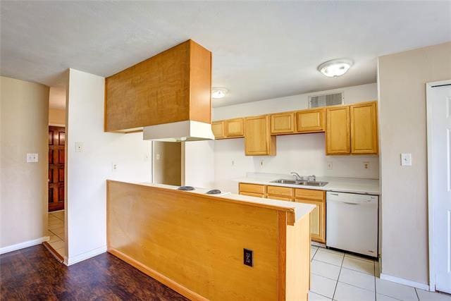Building Photo - 6901 Sandybrook Dr