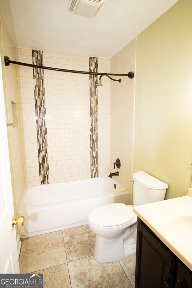Building Photo - 1103 Wigwam Ct