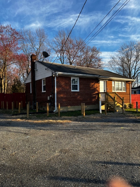 Building Photo - 5402 St Barnabas Rd