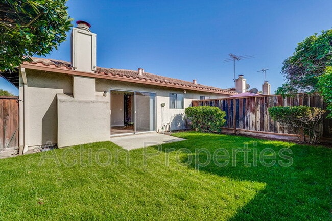 Building Photo - 1664 Merriton Ct