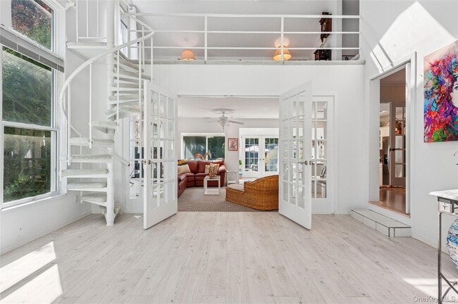 Building Photo - 35 Halsey Rd