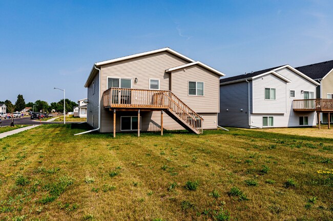 Building Photo - 3603 33rd St S
