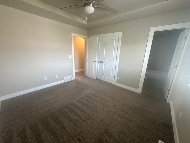 Building Photo - 2566 W 5950 S