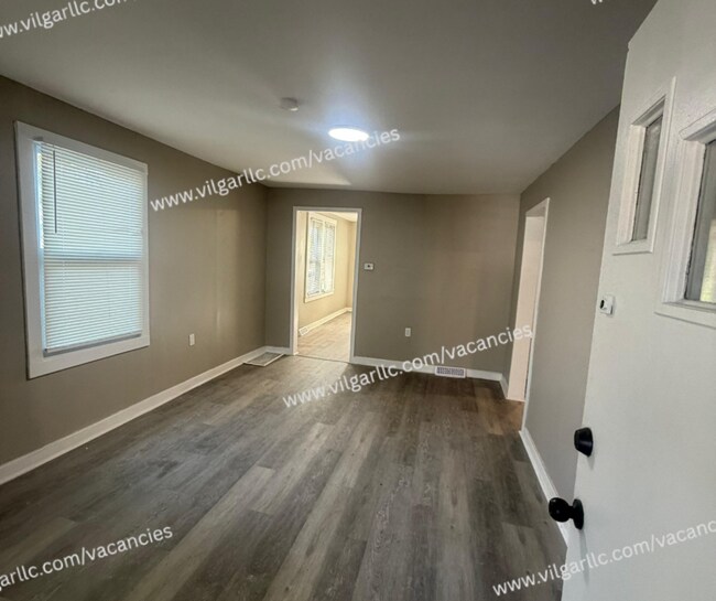 Building Photo - 1712 Carolina St