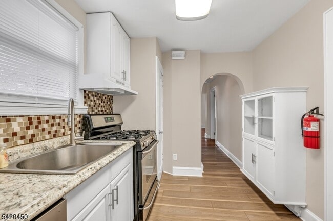 Building Photo - 36 Cortlandt Pl