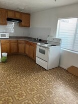 Building Photo - 3139 S Marseilles Way