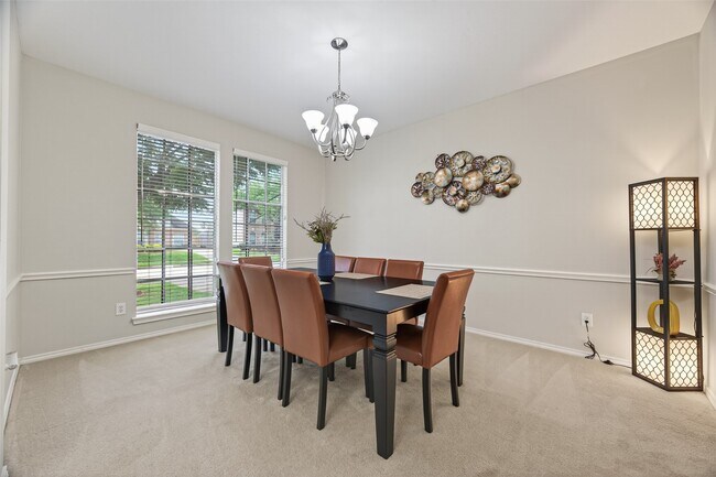 Building Photo - 5911 Indian Hills Ln