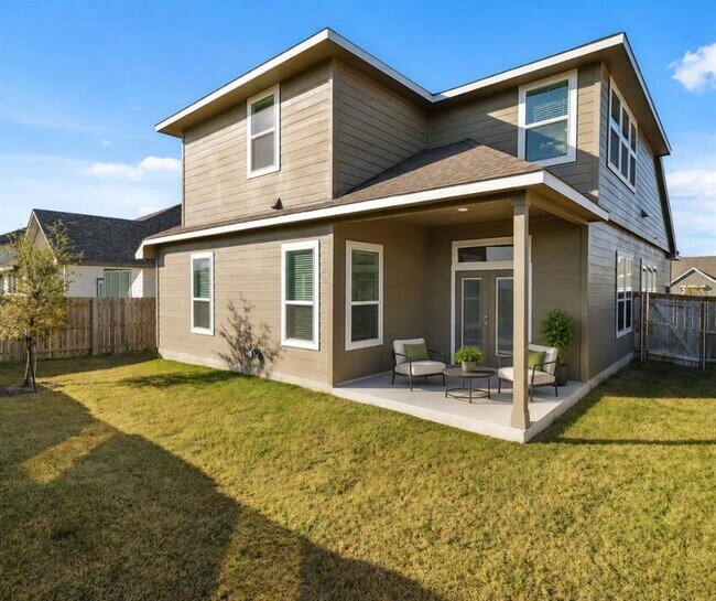 Building Photo - 217 Snowbell St