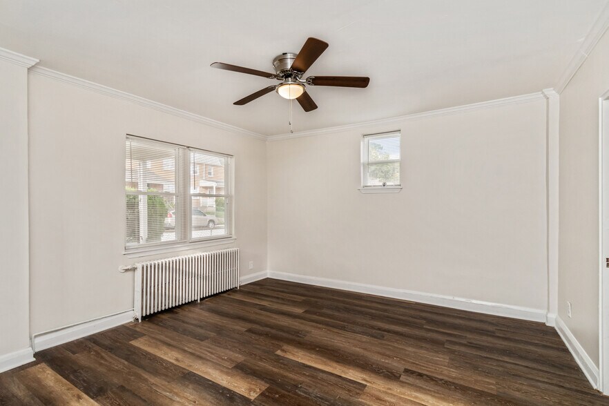 Building Photo - 2915 Oakford Ave