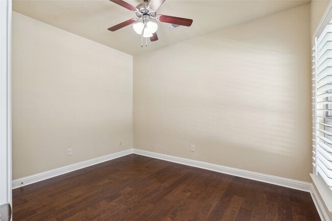 Building Photo - 4213 Pecan Bend Ln