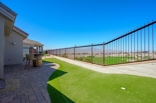 Building Photo - 1362 Pioneer Trail